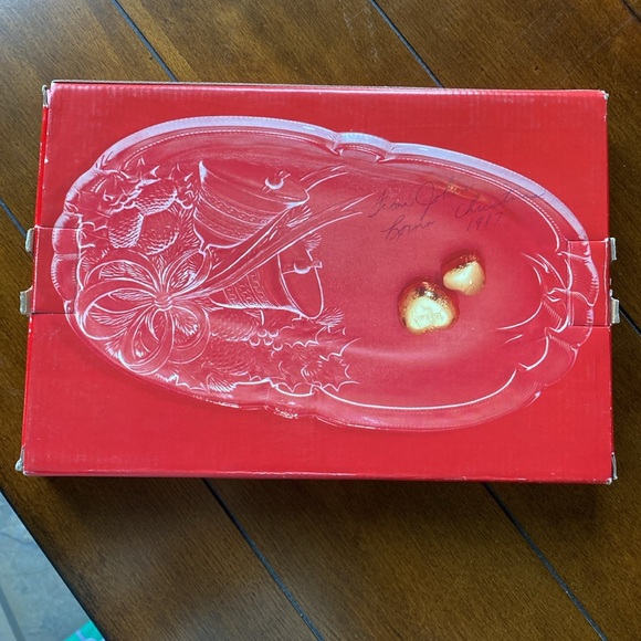 Vintage MIKASA Crystal Christmas ‘ Holiday Bells’ Oblong Plate 10 1/4 Inches - Picture 7 of 7